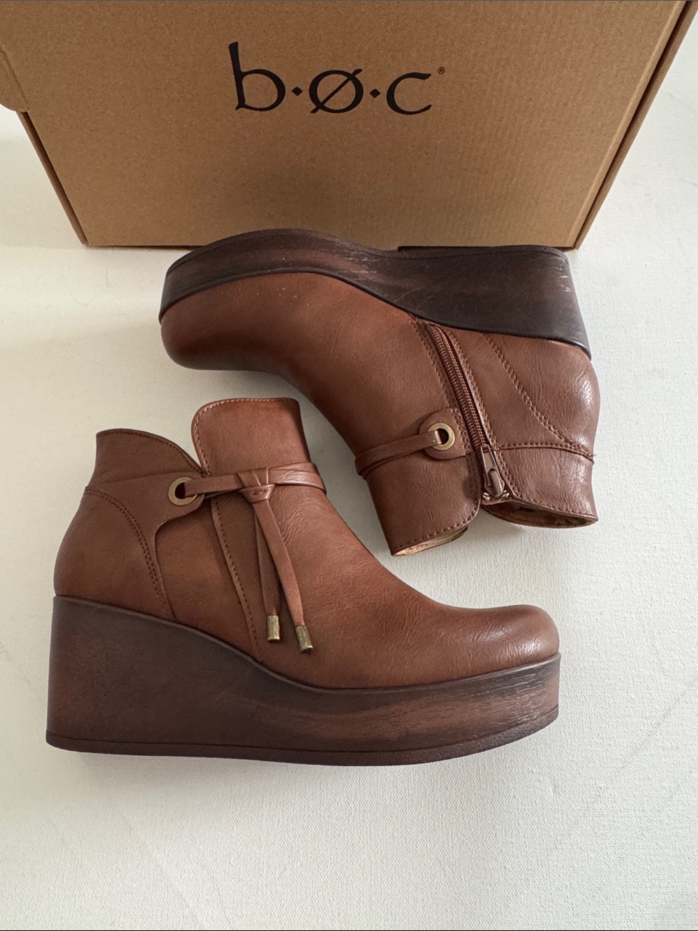 Brown Wedge Boots Womens 7.5 B.O.C Leonna